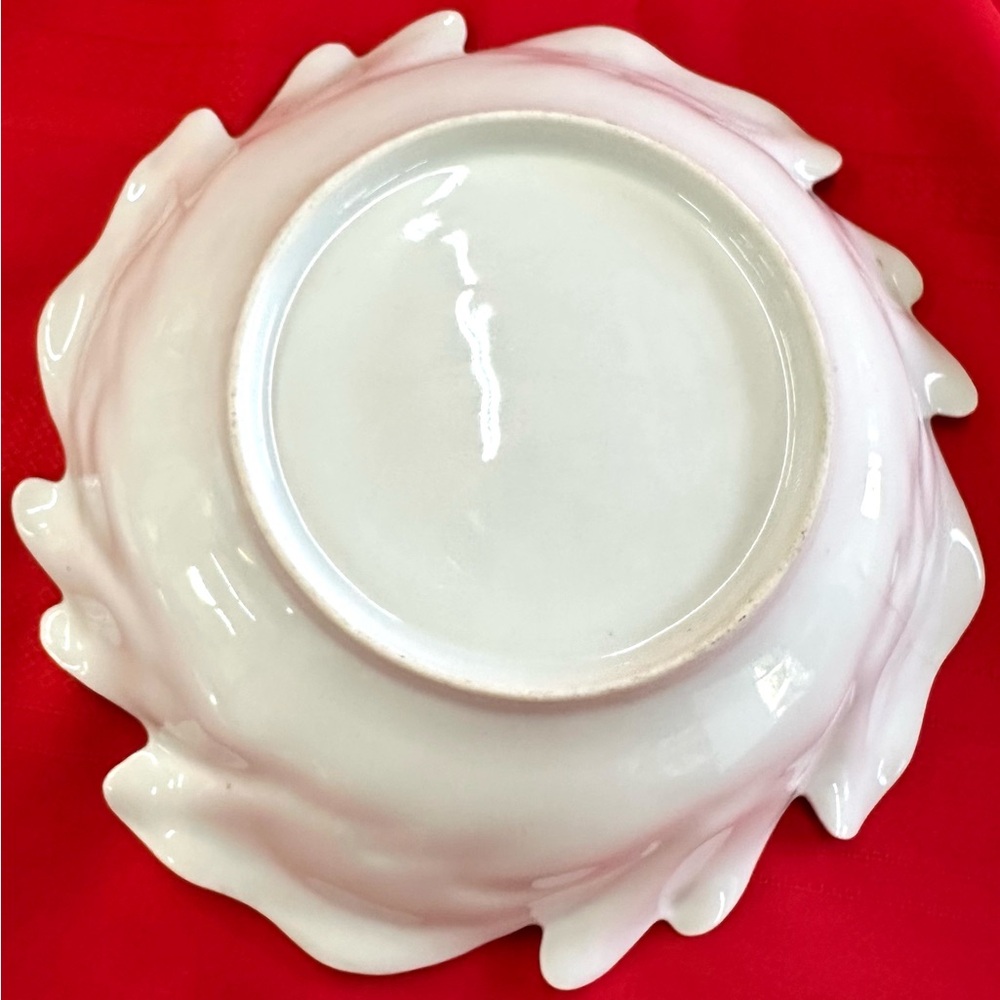 Elegant Grape Design Decorative Bowl - Picture 3 of 5